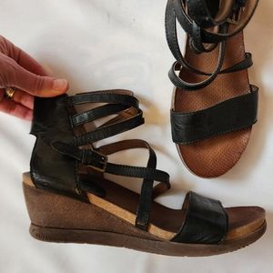 Miz Mooz Shay Wedge Sandal, black, size 41 (US 10)